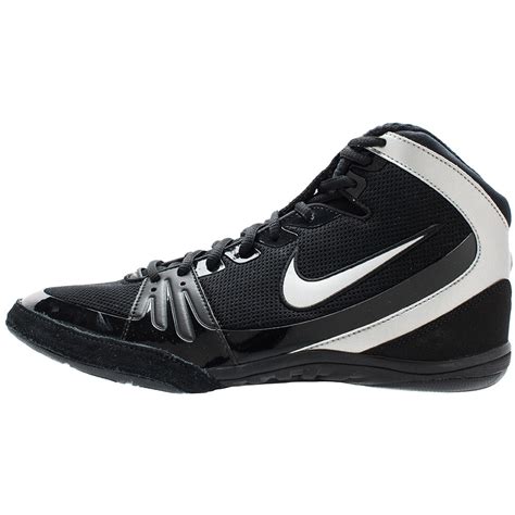 nike freek wrestling shoe